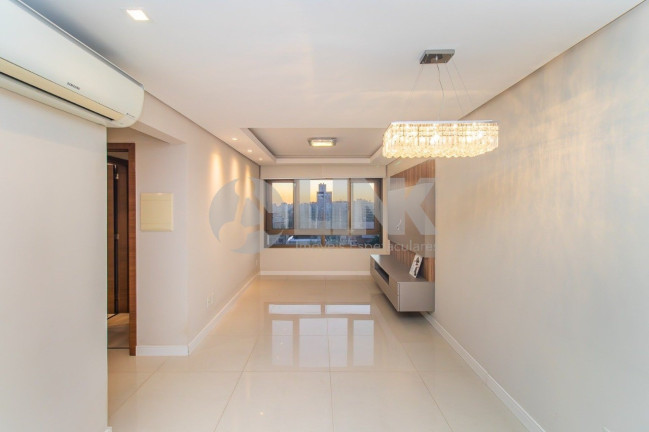 Apartamento com 2 Quartos à Venda, 63 m² em Petrópolis - Porto Alegre
