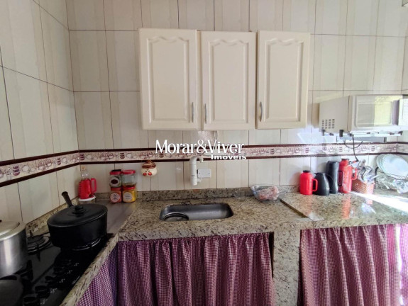 Imagem Sobrado com 3 Quartos à Venda, 142 m² em Sitio Cercado - Curitiba