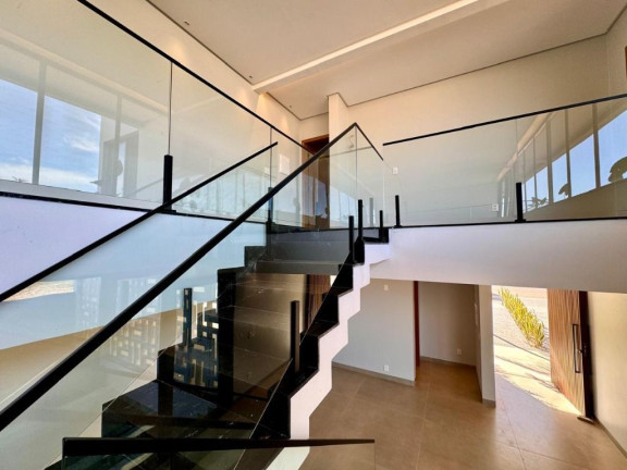 Imagem Sobrado com 3 Quartos à Venda, 273 m² em Jardins Nápoles - Senador Canedo Imagem Sobrado com 3 Quartos à Venda, 273 m² em Jardins Nápoles - Senador Canedo