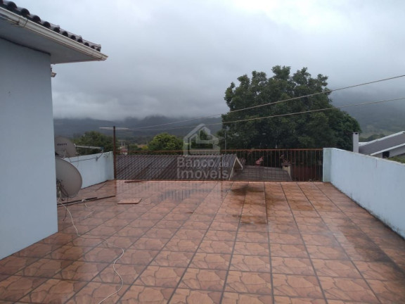 Imagem Sobrado com 4 Quartos à Venda, 310 m² em Camobi - Santa Maria Imagem Sobrado com 4 Quartos à Venda, 310 m² em Camobi - Santa Maria