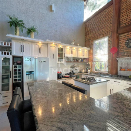 Imagem Casa com 3 Quartos à Venda, 392 m² em Jaraguá 99 - Jaraguá Do Sul