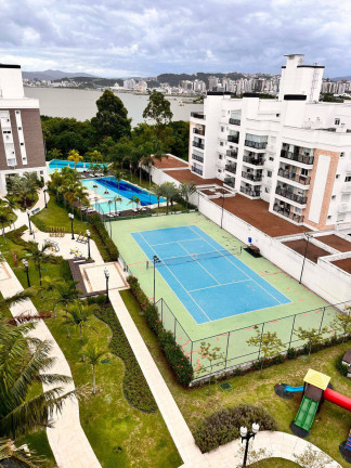Apartamento com 2 Quartos à Venda, 84 m² em Abraão - Florianópolis