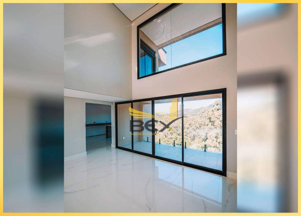 Imagem Casa com 3 Quartos à Venda, 340 m² em Chácara Estela - Santana De Parnaíba Imagem Casa com 3 Quartos à Venda, 340 m² em Chácara Estela - Santana De Parnaíba