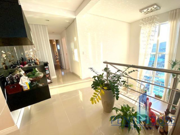 Imagem Apartamento com 4 Quartos à Venda, 213 m² em Centro - Balneário Camboriú Imagem Apartamento com 4 Quartos à Venda, 213 m² em Centro - Balneário Camboriú