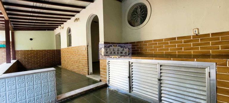 Imagem Imóvel com 4 Quartos à Venda, 360 m² em Freguesia (jacarepaguá) - Rio De Janeiro Imagem Imóvel com 4 Quartos à Venda, 360 m² em Freguesia (jacarepaguá) - Rio De Janeiro