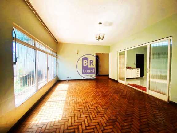 Casa com 3 Quartos à Venda, 318 m² em Dom Bosco - Londrina