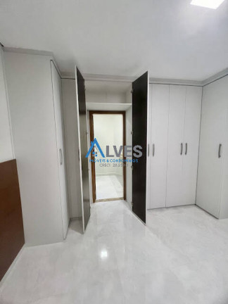 Imagem Sobrado com 3 Quartos à Venda, 210 m² em Parque Das Nações - Santo André