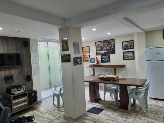 Imagem Casa com 3 Quartos à Venda, 186 m² em Xaxim - Curitiba Imagem Casa com 3 Quartos à Venda, 186 m² em Xaxim - Curitiba
