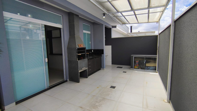 Imagem Casa com 3 Quartos à Venda, 117 m² em Horto Florestal - Sorocaba Imagem Casa com 3 Quartos à Venda, 117 m² em Horto Florestal - Sorocaba