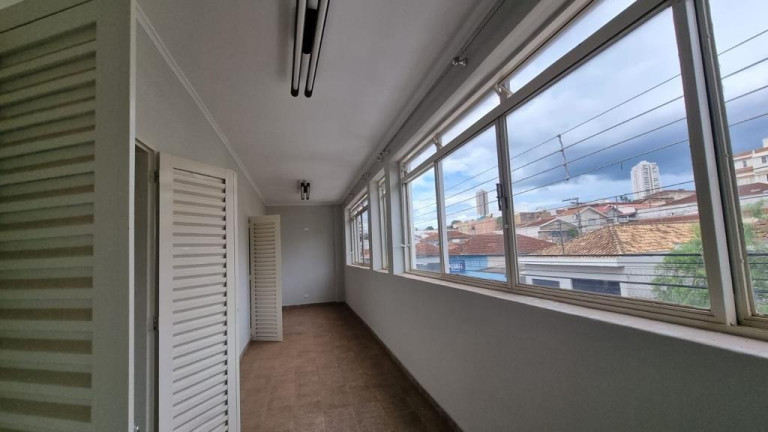 Sobrado com 4 Quartos à Venda, 219 m² em Centro - Franca