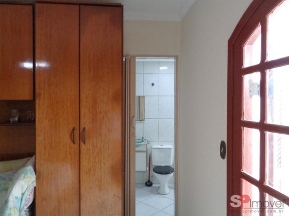 Imagem Casa com 4 Quartos à Venda, 240 m² em Vila Cláudio - Santo André