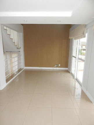 Imagem Casa com 3 Quartos à Venda, 311 m² em Contorno - Ponta Grossa Imagem Casa com 3 Quartos à Venda, 311 m² em Contorno - Ponta Grossa