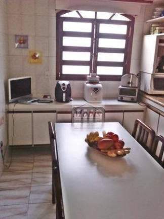 Imagem Casa com 3 Quartos à Venda, 270 m² em Vila Bastos - Santo André Imagem Casa com 3 Quartos à Venda, 270 m² em Vila Bastos - Santo André