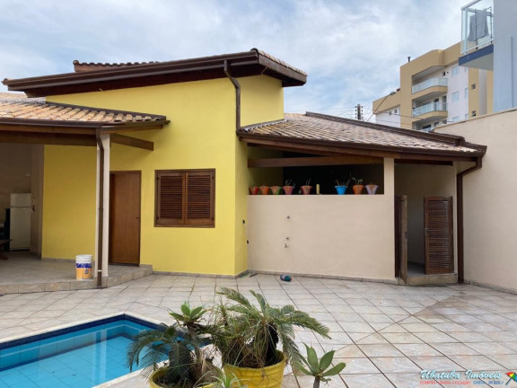 Imagem Casa com 5 Quartos à Venda, 250 m² em Centro - Ubatuba Imagem Casa com 5 Quartos à Venda, 250 m² em Centro - Ubatuba