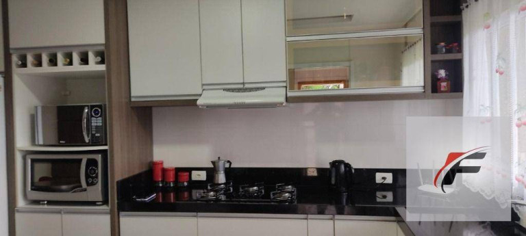 Imagem Casa com 3 Quartos à Venda, 2.020 m² em Ganchinho - Curitiba Imagem Casa com 3 Quartos à Venda, 2.020 m² em Ganchinho - Curitiba