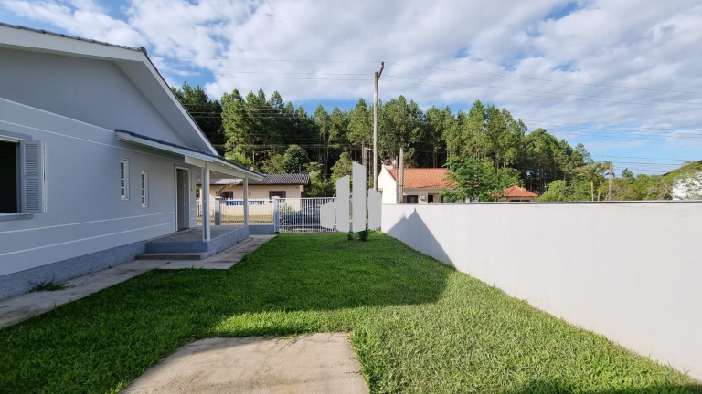 Imagem Casa com 3 Quartos à Venda, 110 m² em Centenário - Torres
