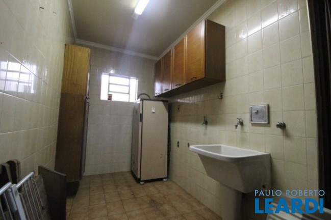 Imagem Sobrado com 3 Quartos para Alugar, 150 m² em Campestre - Santo André