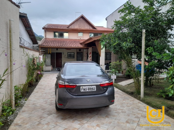 Casa com 3 Quartos à Venda, 220 m² em Perequê Açu - Ubatuba