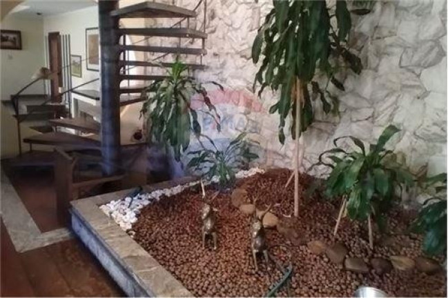 Imagem Casa com 5 Quartos à Venda, 852 m² em Vila Regente Feijó - São Paulo Imagem Casa com 5 Quartos à Venda, 852 m² em Vila Regente Feijó - São Paulo