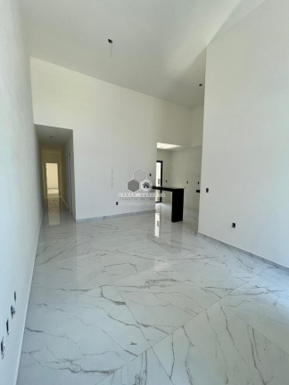 Imagem Casa com 3 Quartos à Venda, 106 m² em Precabura - Eusébio
