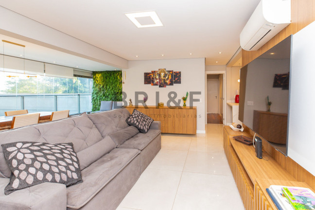 Apartamento com 3 Quartos à Venda, 165 m² em Santo Amaro - São Paulo