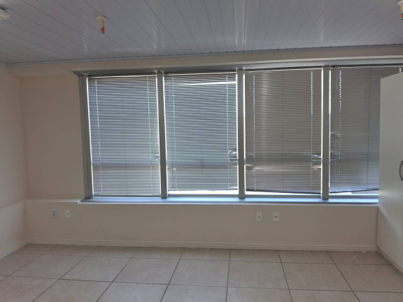 Imagem Sala Comercial para Alugar, 36 m² em Vila Aviação - Bauru Imagem Sala Comercial para Alugar, 36 m² em Vila Aviação - Bauru