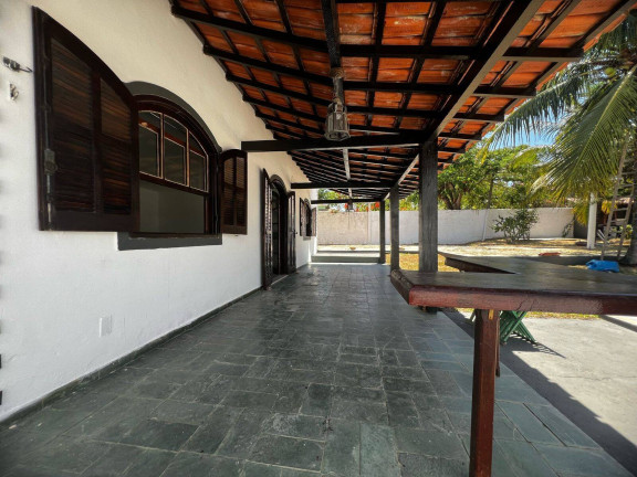 Imagem Casa com 4 Quartos para Alugar, 332 m² em Coqueiral - Araruama Imagem Casa com 4 Quartos para Alugar, 332 m² em Coqueiral - Araruama