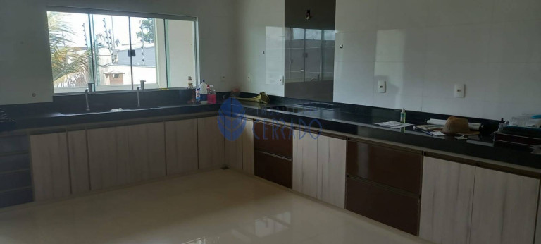 Imagem Sobrado com 4 Quartos à Venda, 422 m² em Residencial Villa Bella - Anápolis