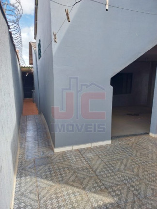 Imagem Casa com 5 Quartos à Venda, 200 m² em Jardim Zara - Ribeirão Preto Imagem Casa com 5 Quartos à Venda, 200 m² em Jardim Zara - Ribeirão Preto
