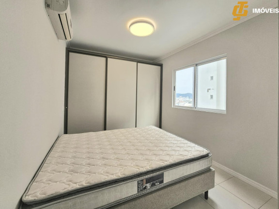 Imagem Apartamento com 2 Quartos à Venda, 102 m² em Centro - Balneário Camboriú Imagem Apartamento com 2 Quartos à Venda, 102 m² em Centro - Balneário Camboriú