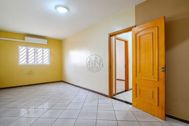 Imagem Casa com 6 Quartos à Venda, 1.000 m² em Guará I - Brasília