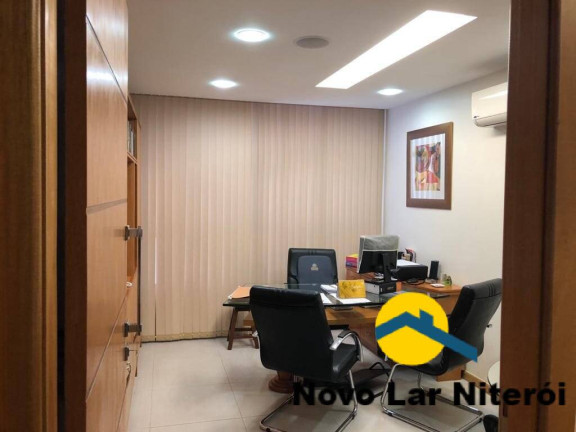 Sala Comercial à Venda, 50 m² em Centro - Niterói