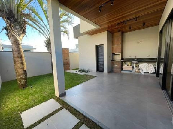 Casa com 3 Quartos à Venda, 250 m² em Loteamento Floresta - São José Dos Campos