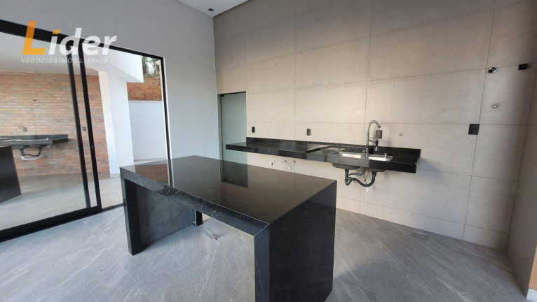 Imagem Casa com 4 Quartos à Venda, 450 m² em Spina Ville - Juiz De Fora Imagem Casa com 4 Quartos à Venda, 450 m² em Spina Ville - Juiz De Fora