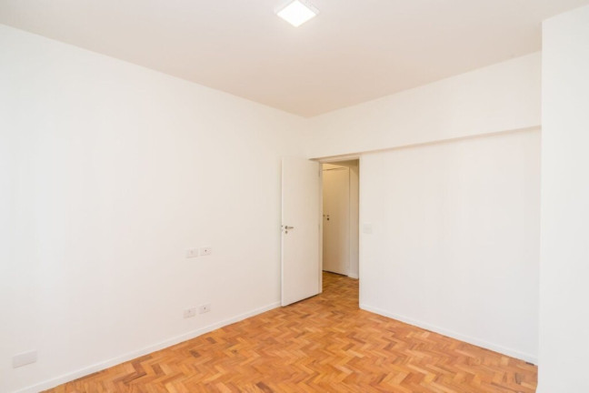 Imagem Apartamento com 3 Quartos à Venda, 102 m² em Moema - São Paulo