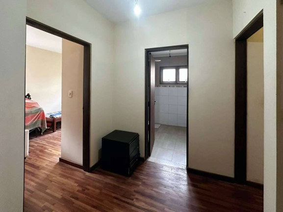 Imagem Casa com 4 Quartos à Venda, 303 m² em Vila Diva - Carapicuíba