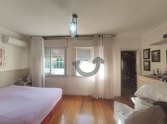 Imagem Casa com 4 Quartos à Venda, 292 m² em Centro - Santa Cruz Do Sul