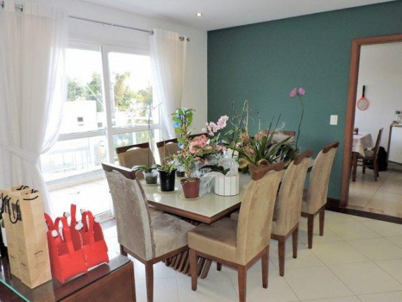 Imagem Casa com 4 Quartos à Venda, 400 m² em Golf Village - Carapicuíba Imagem Casa com 4 Quartos à Venda, 400 m² em Golf Village - Carapicuíba