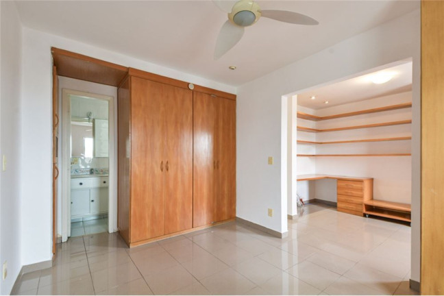 Imagem Apartamento com 2 Quartos à Venda, 84 m² em Campo Belo - São Paulo