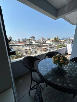 Imagem Apartamento com 2 Quartos à Venda, 98 m² em Centro - Navegantes