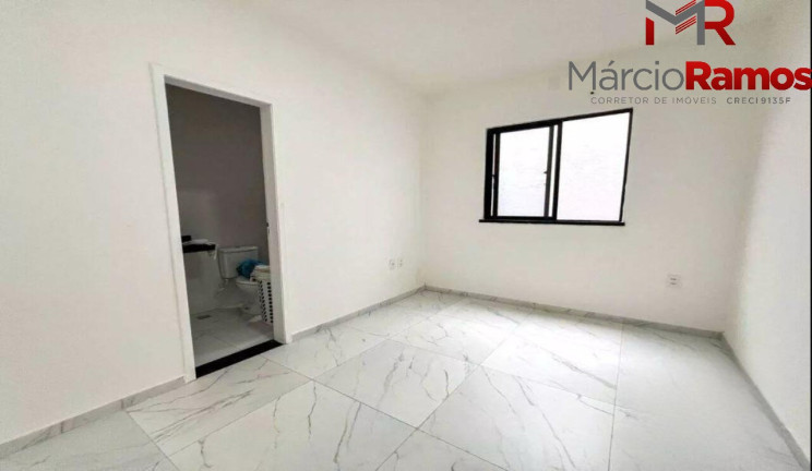 Imagem Casa com 3 Quartos à Venda, 180 m² em Centro - Eusébio Imagem Casa com 3 Quartos à Venda, 180 m² em Centro - Eusébio