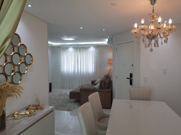 Imagem Imóvel com 3 Quartos à Venda, 127 m² em Pioneiros - Balneário Camboriú