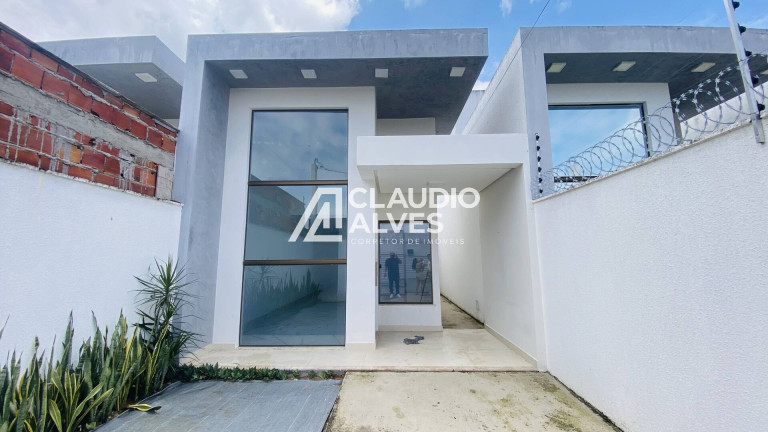 Casa com 3 Quartos para Alugar, 90 m² em Sim - Feira De Santana