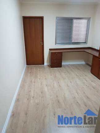Imagem Sobrado com 3 Quartos à Venda, 210 m² em Parque São Domingos - São Paulo