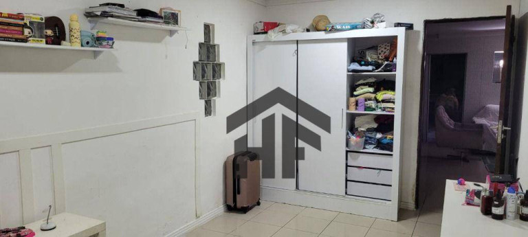 Imagem Casa com 5 Quartos à Venda, 330 m² em Encruzilhada - Recife