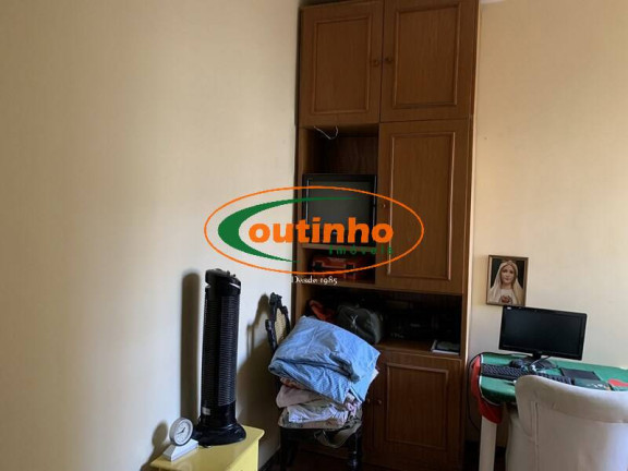 Imagem Casa com 4 Quartos à Venda, 200 m² em Andaraí - Rio De Janeiro Imagem Casa com 4 Quartos à Venda, 200 m² em Andaraí - Rio De Janeiro