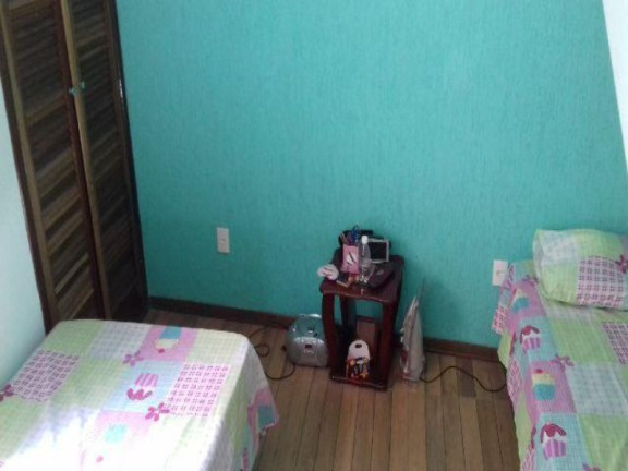 Imagem Sobrado com 3 Quartos à Venda, 152 m² em Vila Nivi - São Paulo