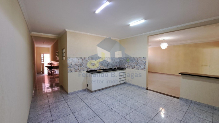 Imagem Casa com 2 Quartos à Venda, 250 m² em Vila Costa E Silva - Campinas