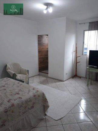 Imagem Sobrado com 3 Quartos à Venda, 300 m² em Jardim Presidente Dutra - Guarulhos Imagem Sobrado com 3 Quartos à Venda, 300 m² em Jardim Presidente Dutra - Guarulhos