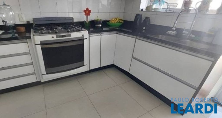 Imagem Sobrado com 3 Quartos à Venda, 250 m² em Vila Valparaíso - Santo André